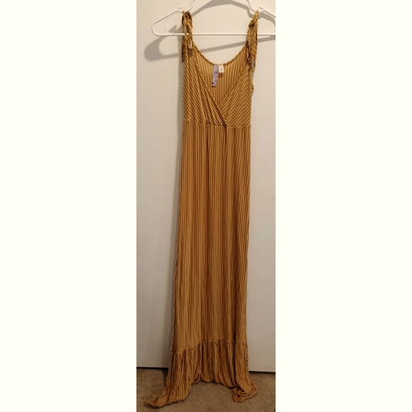 Long Mustard Maxi Dress - Picture 2 of 3